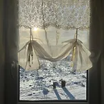 Cudne Manowce Ogrodzony Na Wylacznosc Wsrod Ciszy I Natury U Stop Gor Izerskich Holiday home Giebultow (Lwowek Slaski)