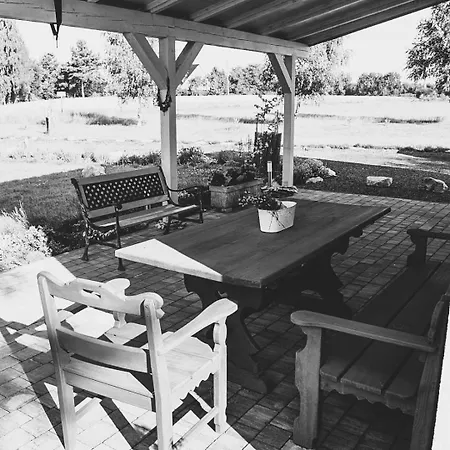 Cudne Manowce Vakantiehuis Giebultow (Lwowek Slaski)