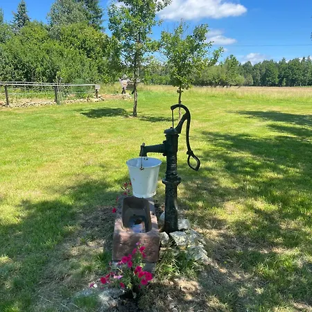 Cudne Manowce بيت للعطل Giebultow (Lwowek Slaski)