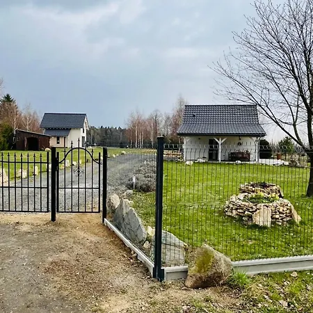 Cudne Manowce Ogrodzony Na Wyłączność Wśród Ciszy I Natury U Stóp Gór Izerskich Сasa de vacaciones Giebultow (Lwowek Slaski)