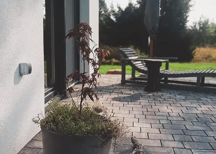 Cudne Manowce Ogrodzony Na Wylacznosc Wsrod Ciszy I Natury U Stop Gor Izerskich *