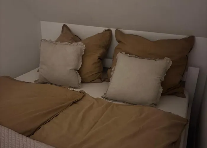 Cudne Manowce Ogrodzony Na Wylacznosc Wsrod Ciszy I Natury U Stop Gor Izerskich